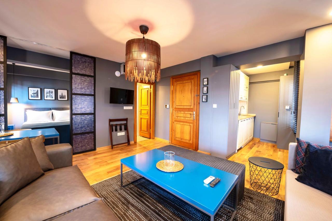 Bguest Pera Suites Istanbul Exterior photo